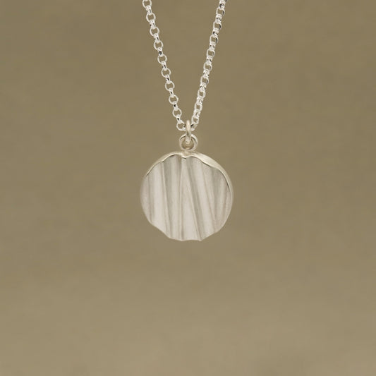 Wave - Large Circle Pendant