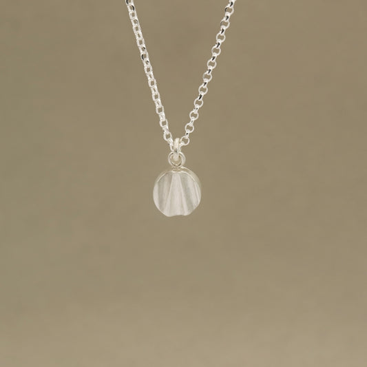 Wave - Small Circle Pendant